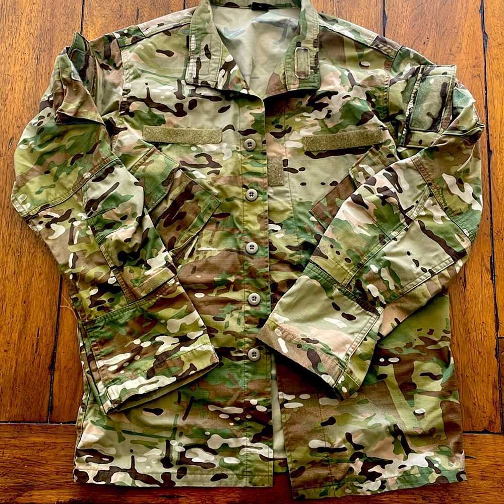 Patagonia Multicam Field Shirt. Measuring as a men’s medium.